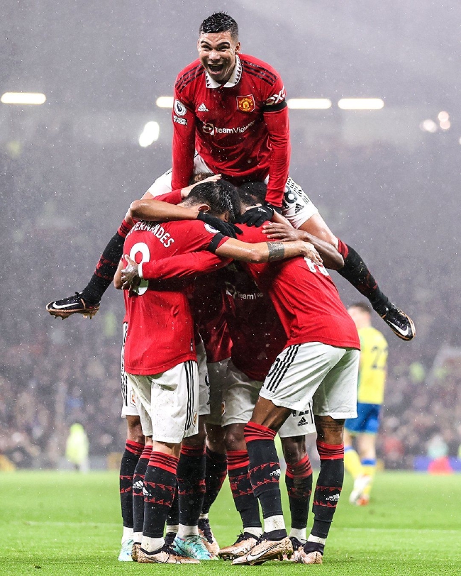 许多年轻球 许多年轻球